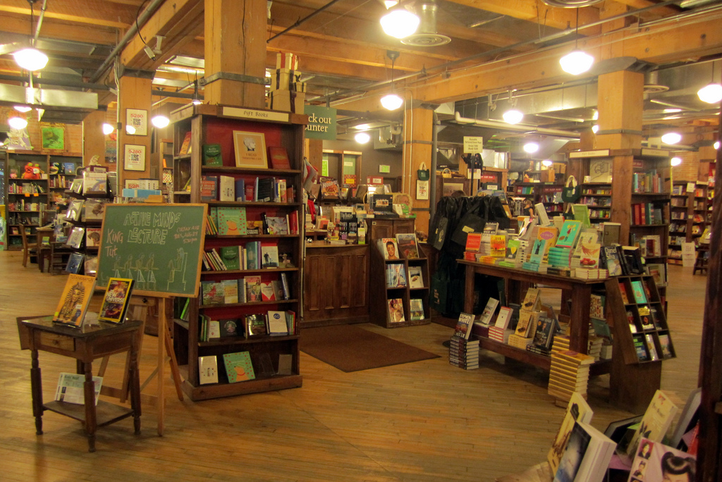 Photo of bookstore interior